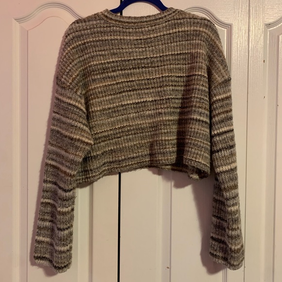 Sweater - Picture 3 of 3